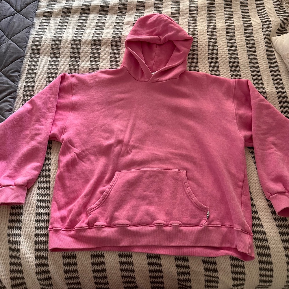 AKIMBO pink hoodie